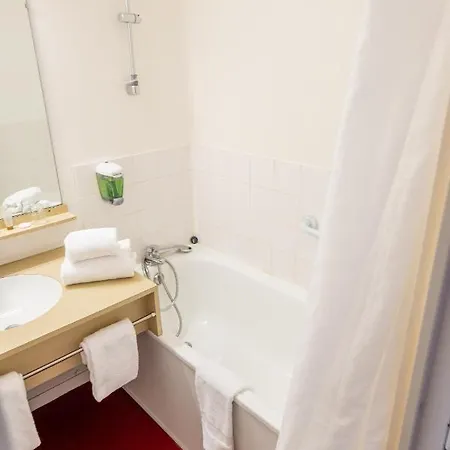 Saint Laurent 3* Nogent-sur-Seine