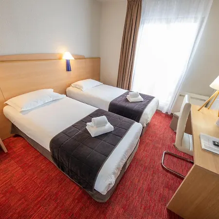 Saint Laurent 3* Nogent-sur-Seine