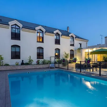 Hotel Saint Laurent 3*