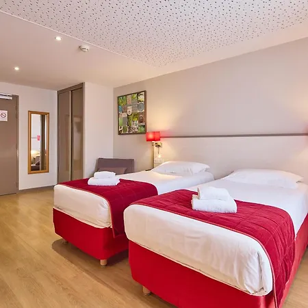 Saint Laurent Hotel 3*