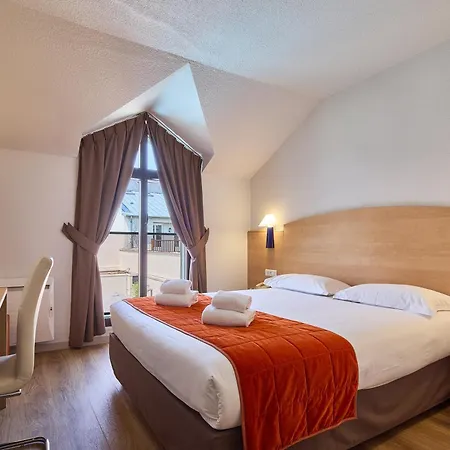 Saint Laurent 3* Nogent-sur-Seine