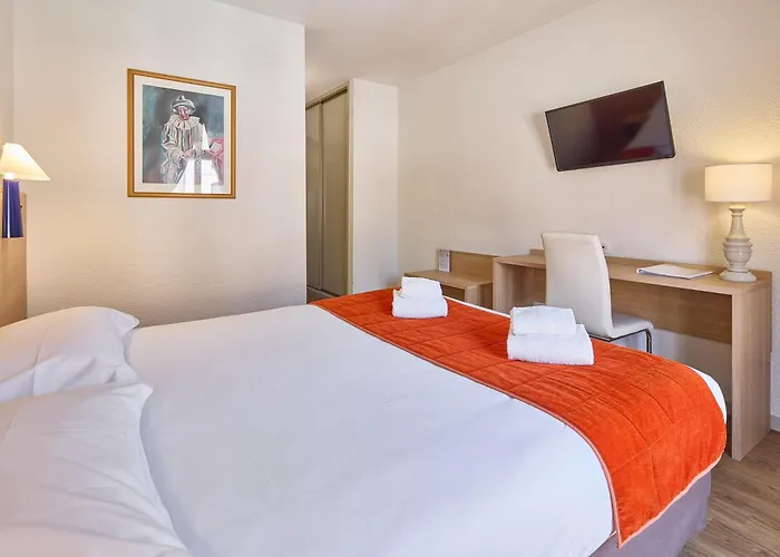 Saint Laurent 3* Nogent-sur-Seine