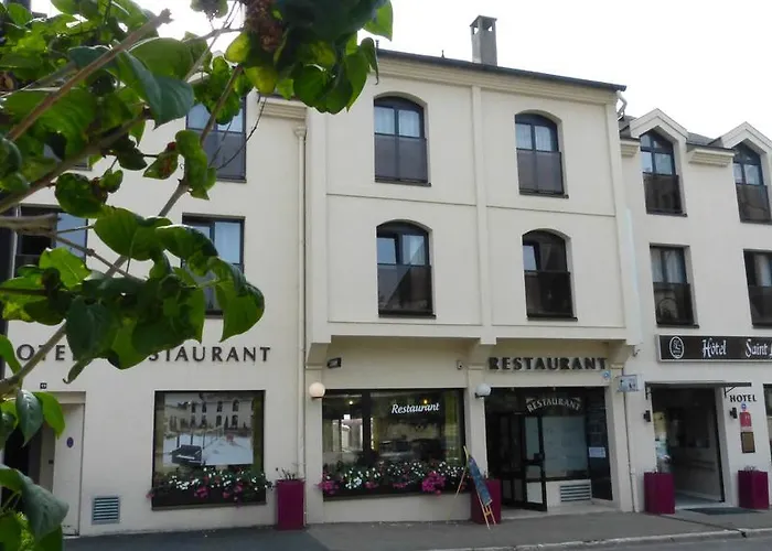 Saint Laurent Hotel